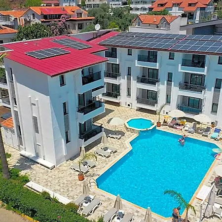 Diplomat Hotel 5*
